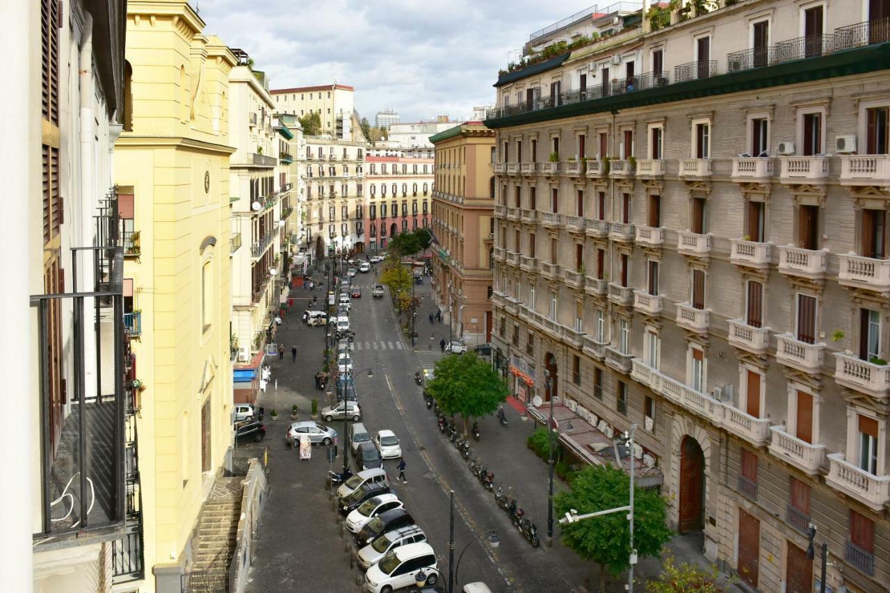 La Corte Dei Borboni By Dimorra Naples Extérieur photo